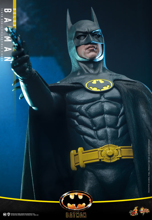 Hot Toys 9113722 Batman (Deluxe Version) Sixth Scale Figure
